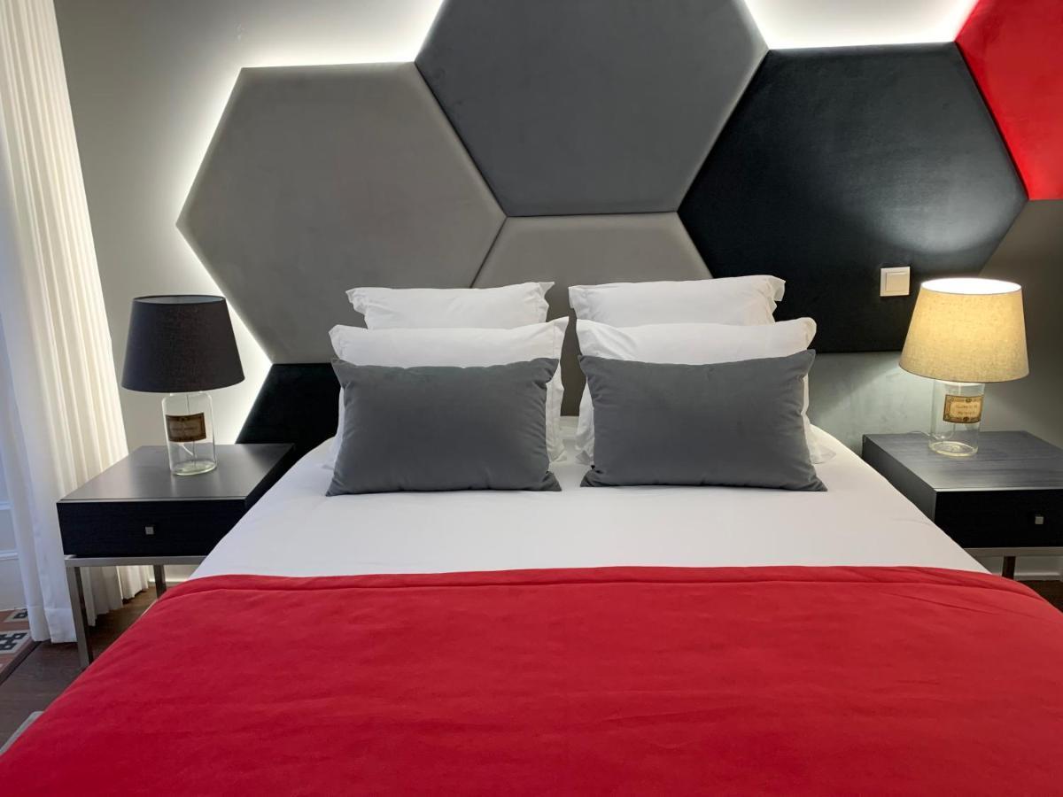 Pharmacia Guesthouse Coimbra Bagian luar foto